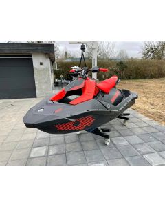 DEMO SEADOO Spark Trixx 3 up 90 hk med IBR - 2021 (8 timer) Med udstyr